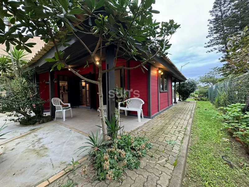 Casa térrea à venda, a uma quadra do mar!: 9ª foto da galeria de imagens do imóvel