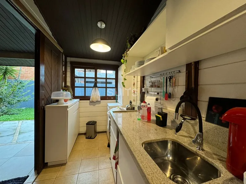 Casa térrea à venda, a uma quadra do mar!: 32ª foto da galeria de imagens do imóvel