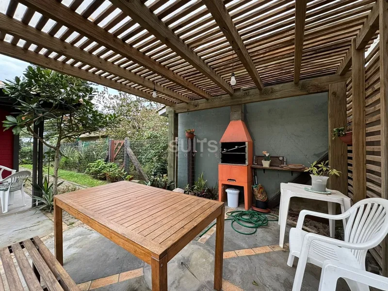 Casa térrea à venda, a uma quadra do mar!: 7ª foto da galeria de imagens do imóvel