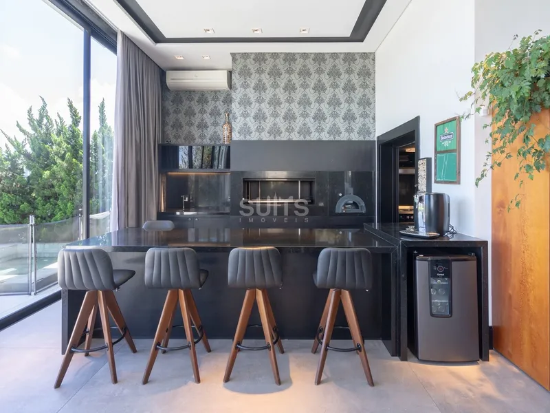 Incrível mansão as margens do lago no condomínio Enseada: 25ª foto da galeria de imagens do imóvel