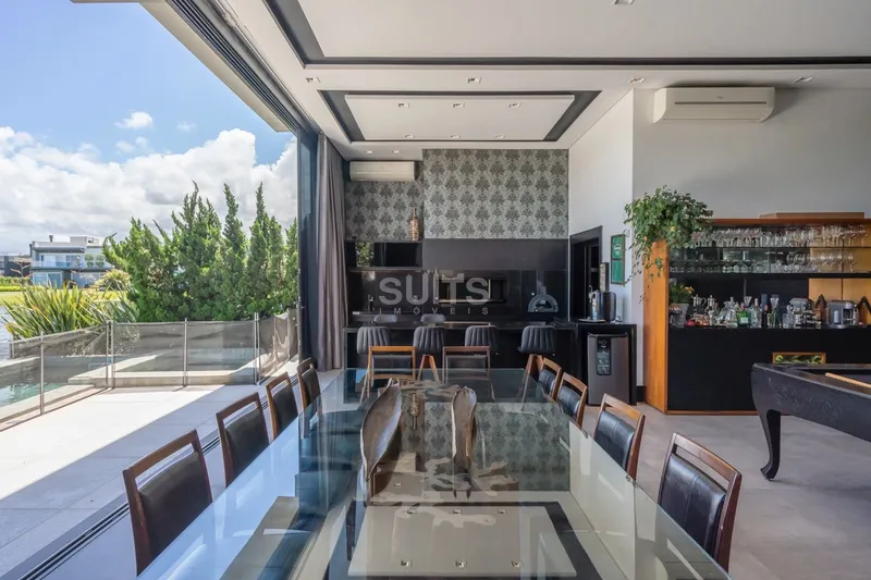 Incrível mansão as margens do lago no condomínio Enseada: 30ª foto da galeria de imagens do imóvel