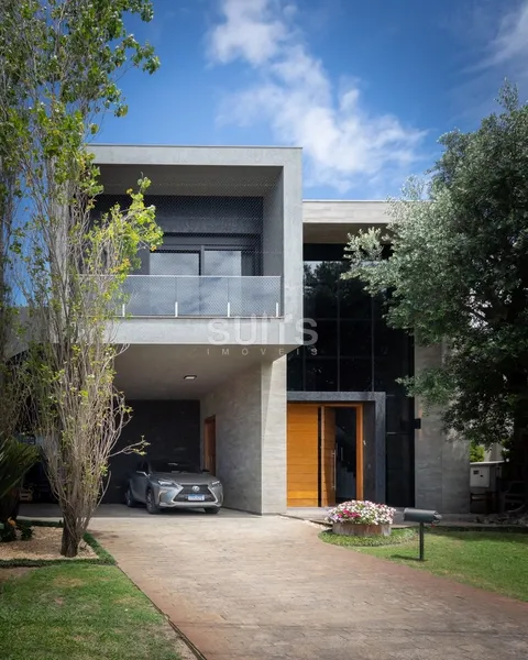 Incrível mansão as margens do lago no condomínio Enseada: 3ª foto da galeria de imagens do imóvel