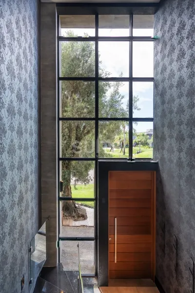 Incrível mansão as margens do lago no condomínio Enseada: 10ª foto da galeria de imagens do imóvel