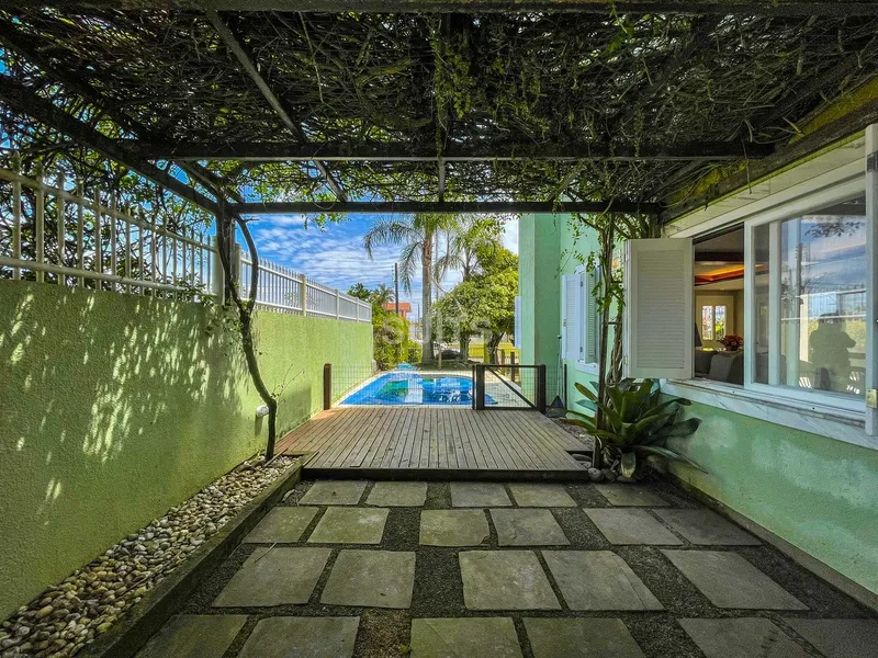 Sobrado proxímo do mar na praia de Atlântida: 24ª foto da galeria de imagens do imóvel