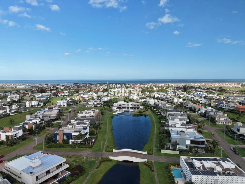 Excelente sobrado à venda no Ventura Club: 1ª foto da galeria de imagens do imóvel