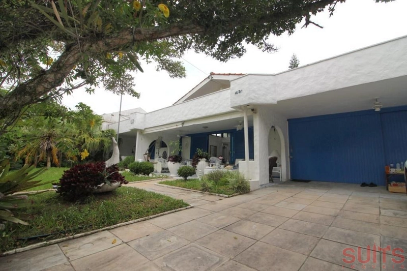 Excelente casa em Atlântida estilo Mediterrâneo: 2ª foto da galeria de imagens do imóvel