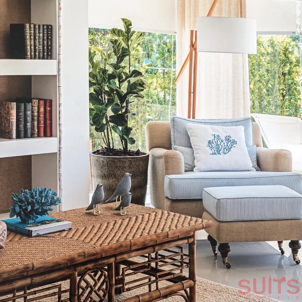 Belíssimo sobrado beira lago à venda no condomínio Enseada: 88ª foto da galeria de imagens do imóvel