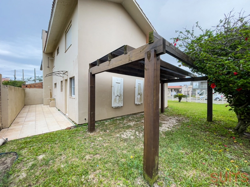 Sobrado à 01 quadra do mar na praia do Arpoador em Xangri-Lá: 4ª foto da galeria de imagens do imóvel