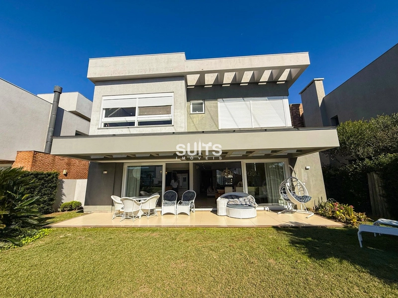 Magnífico sobrado beira lago no condomínio Villaggio: 17ª foto da galeria de imagens do imóvel