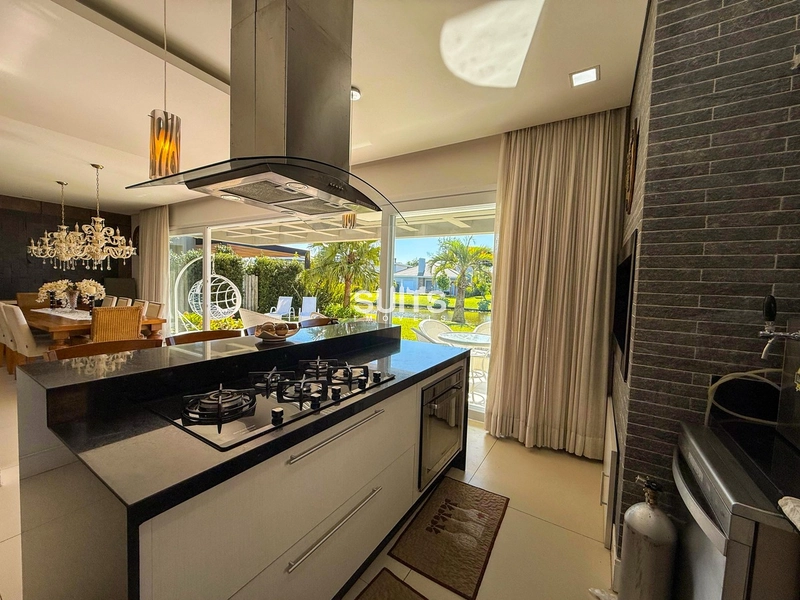 Magnífico sobrado beira lago no condomínio Villaggio: 18ª foto da galeria de imagens do imóvel