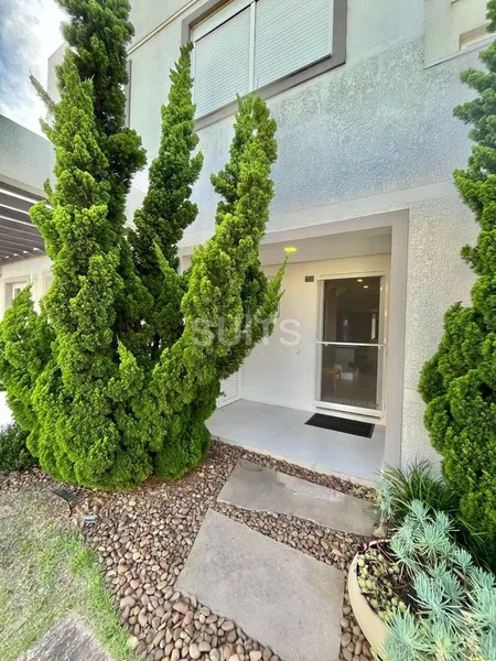 Incrível sobrado à venda no condomínio Páteo Marbella: 3ª foto da galeria de imagens do imóvel