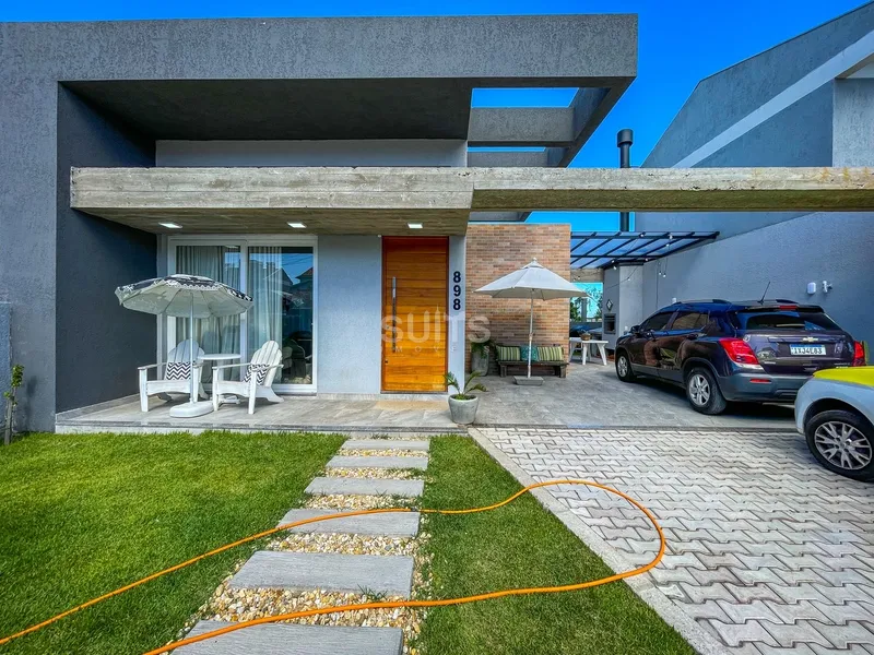 Excelente casa em construção à 01 quadra do mar em Noiva do Mar: 3ª foto da galeria de imagens do imóvel