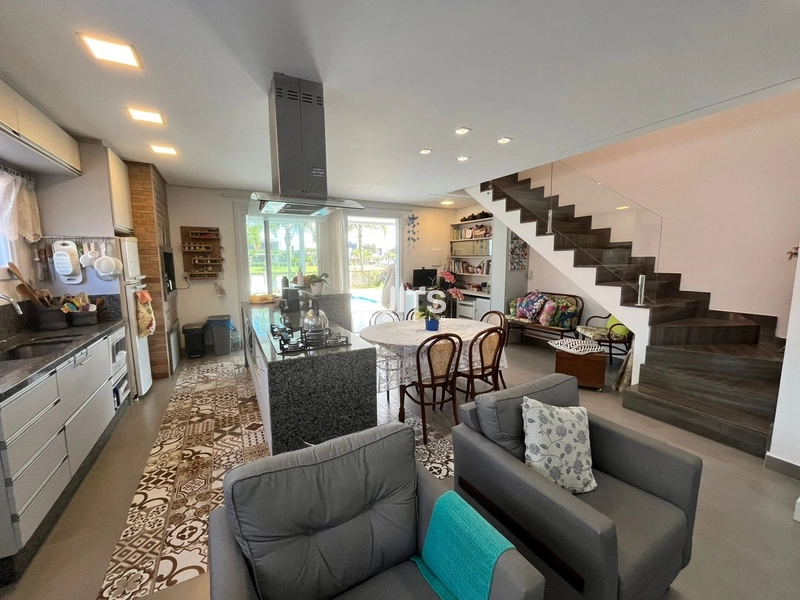 Oportunidade beira lago no condomínio Quintas do Lago!: 52ª foto da galeria de imagens do imóvel