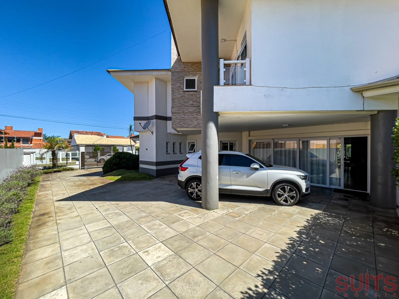 Mansão com 4 terrenos na praia de Noiva do mar a 100 metros do mar.: 12ª foto da galeria de imagens do imóvel