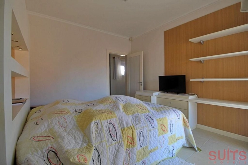 Mansão com 4 terrenos na praia de Noiva do mar a 100 metros do mar.: 33ª foto da galeria de imagens do imóvel