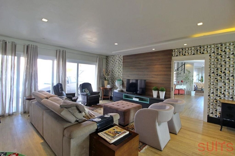 Mansão com 4 terrenos na praia de Noiva do mar a 100 metros do mar.: 13ª foto da galeria de imagens do imóvel