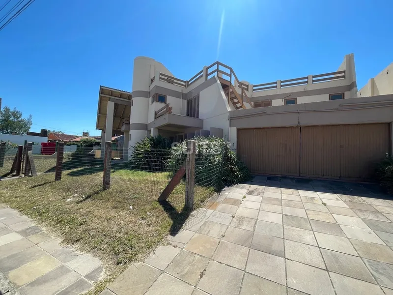 Casa com 02 terrenos à venda na praia de Noiva do Mar: 2ª foto da galeria de imagens do imóvel