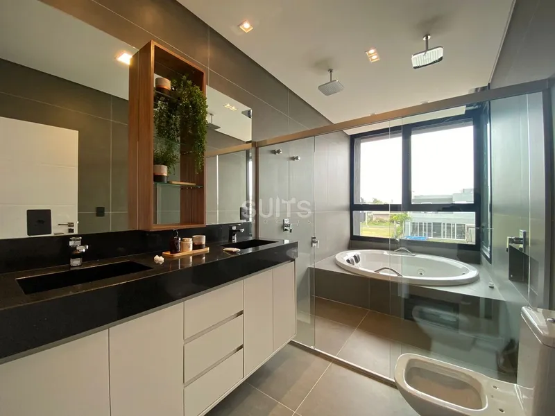 Incrível sobrado à beira do lago no condomínio Malibu: 28ª foto da galeria de imagens do imóvel