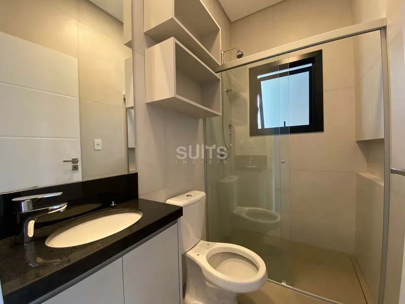 Incrível sobrado à beira do lago no condomínio Malibu: 22ª foto da galeria de imagens do imóvel