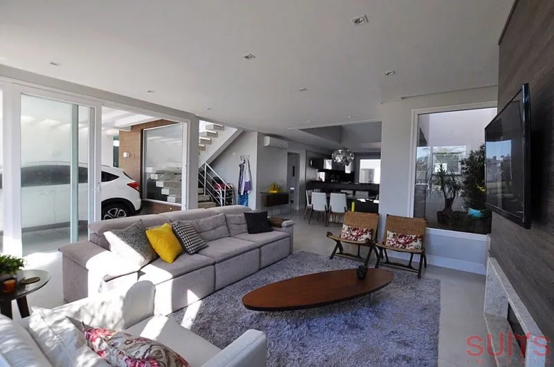 Magnífico sobrado à venda no condomínio Las Palmas: 4ª foto da galeria de imagens do imóvel