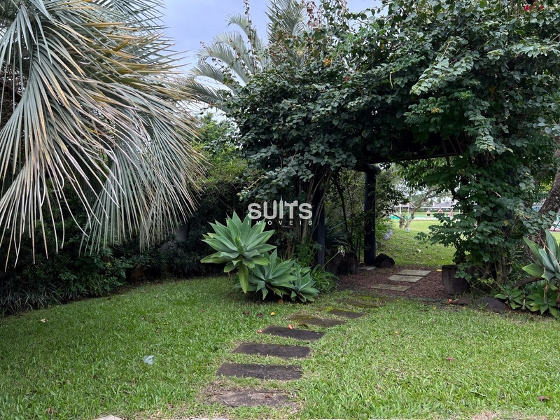 Linda mansão à venda no condomínio Lagos Park em Atlântida: 41ª foto da galeria de imagens do imóvel