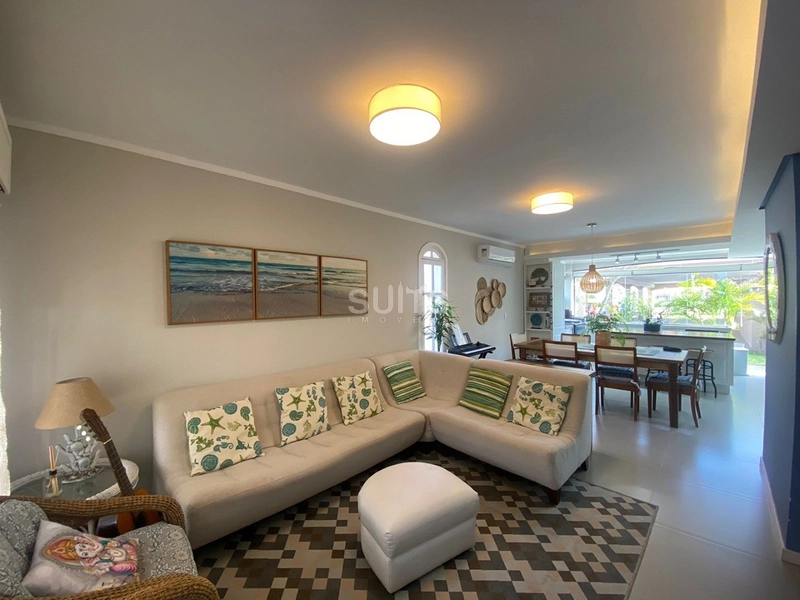 Excelente sobrado à venda no Villas Resort : 4ª foto da galeria de imagens do imóvel