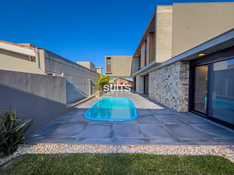 Excelente sobrado próximo do mar no centro de Xangri-Lá: 8ª foto da galeria de imagens do imóvel