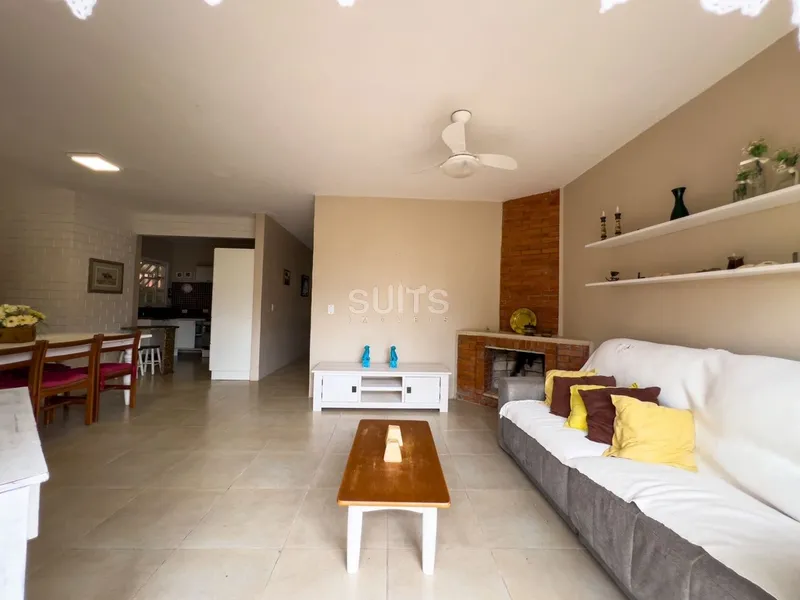 Excelente casa com 02 terrenos na praia de Noiva do Mar: 6ª foto da galeria de imagens do imóvel