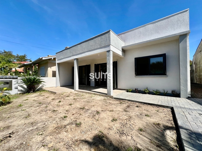 Excelente Casa na Praia com Forro em Laje Próximo ao Mar: 7ª foto da galeria de imagens do imóvel