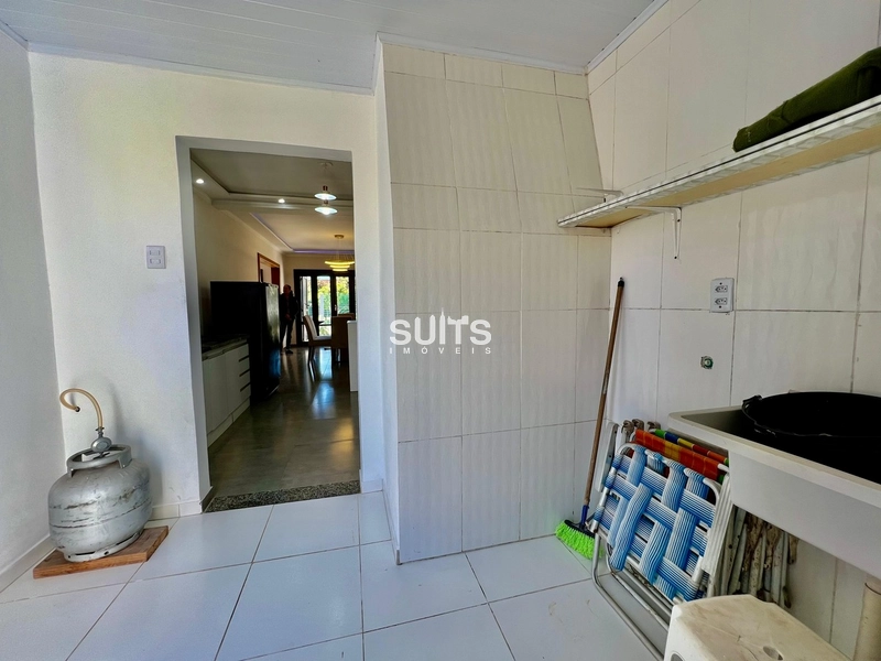 Excelente Casa na Praia com Forro em Laje Próximo ao Mar: 21ª foto da galeria de imagens do imóvel