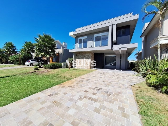 Excelente sobrado à venda no condomínio Acqualina em Xangri-lá: 2ª foto da galeria de imagens do imóvel