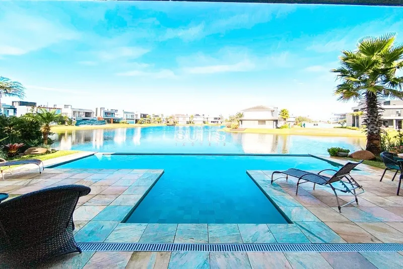 Sobrado de alto padrão beira-lago no condomínio Celebration: 26ª foto da galeria de imagens do imóvel