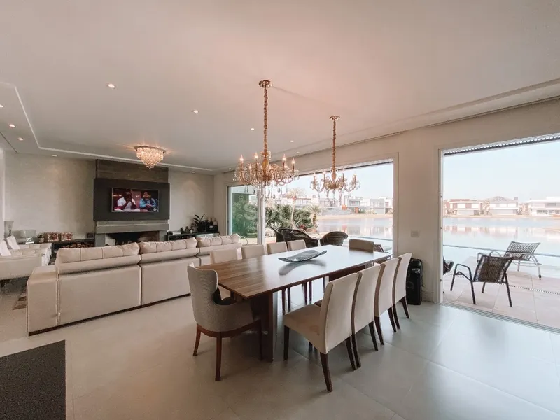 Sobrado de alto padrão beira-lago no condomínio Celebration: 5ª foto da galeria de imagens do imóvel