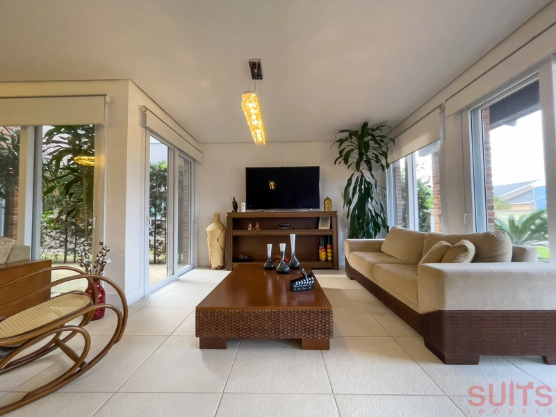 Lindíssimo sobrado padrão AAA no condomínio Villaggio Atlântida: 8ª foto da galeria de imagens do imóvel