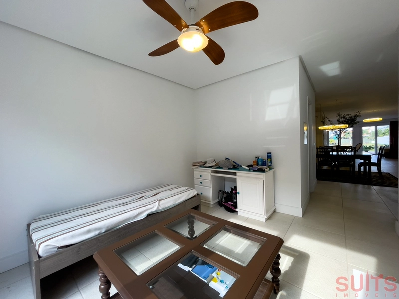 Lindíssimo sobrado padrão AAA no condomínio Villaggio Atlântida: 24ª foto da galeria de imagens do imóvel