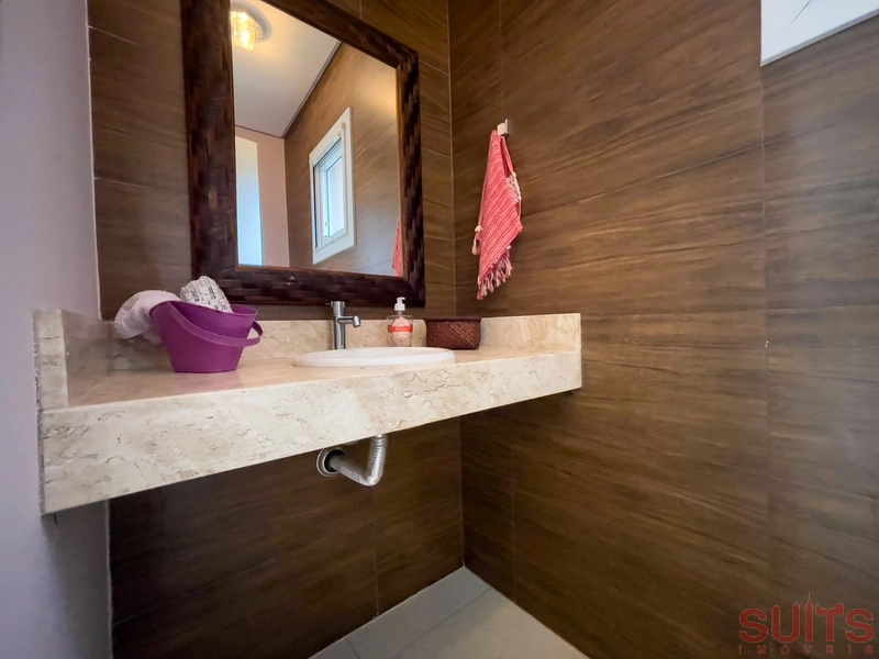 Lindíssimo sobrado padrão AAA no condomínio Villaggio Atlântida: 25ª foto da galeria de imagens do imóvel