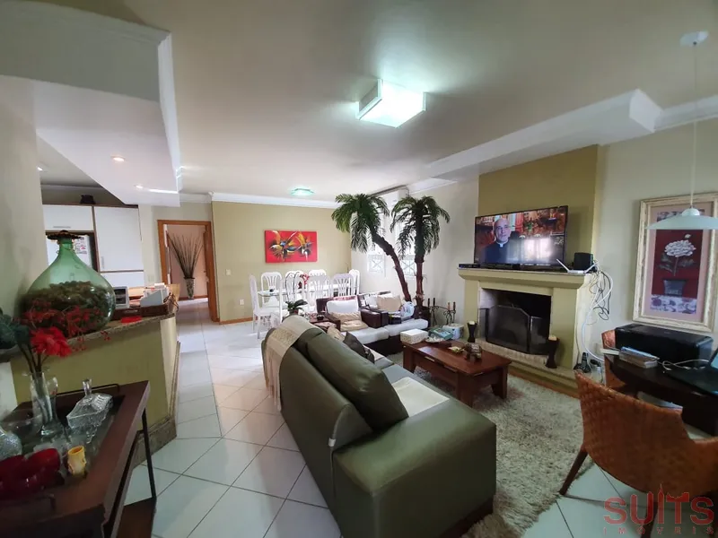 Excelente Casa Térrea no Centro de Xangri-Lá: 3ª foto da galeria de imagens do imóvel