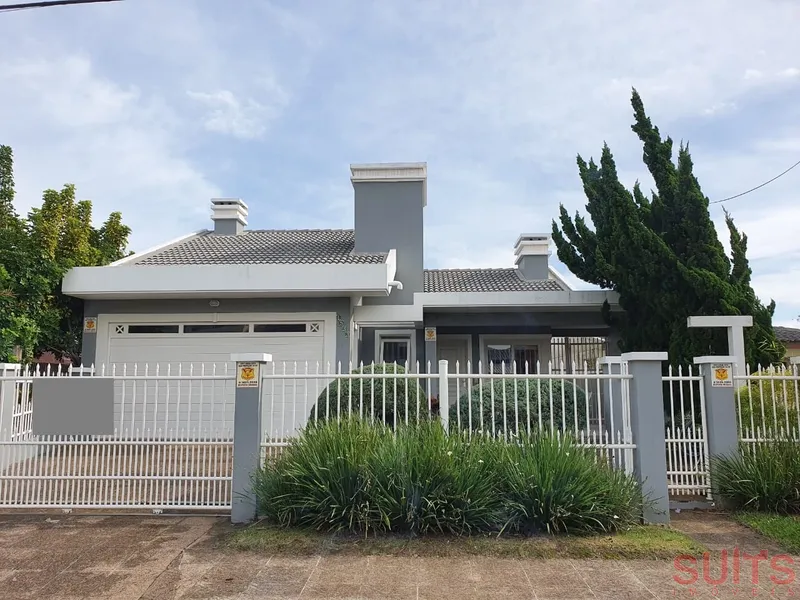 Excelente Casa Térrea no Centro de Xangri-Lá: 1ª foto da galeria de imagens do imóvel