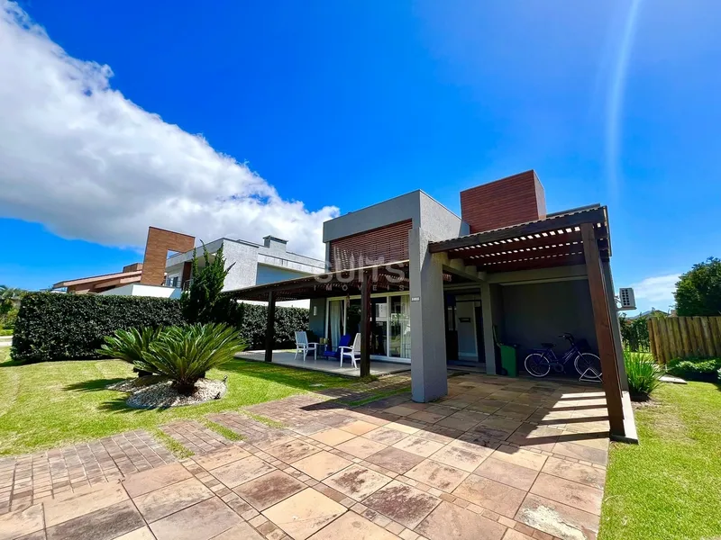 Ótimo sobrado à venda no condomínio Ventura Club: 3ª foto da galeria de imagens do imóvel