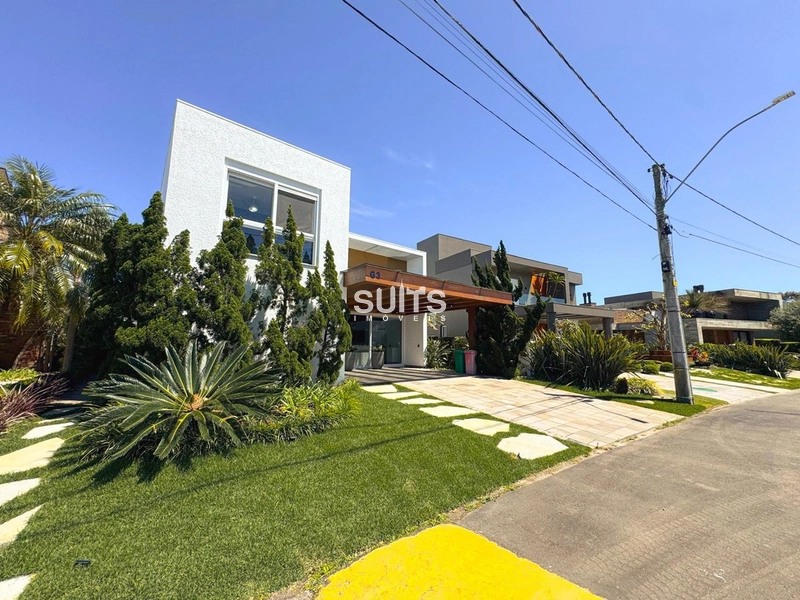 Excelente sobrado beira lago à venda no condomínio Malibu: 4ª foto da galeria de imagens do imóvel