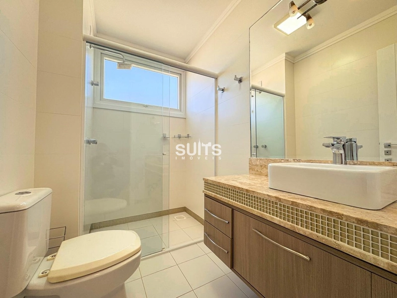 Excelente sobrado beira lago à venda no condomínio Malibu: 30ª foto da galeria de imagens do imóvel