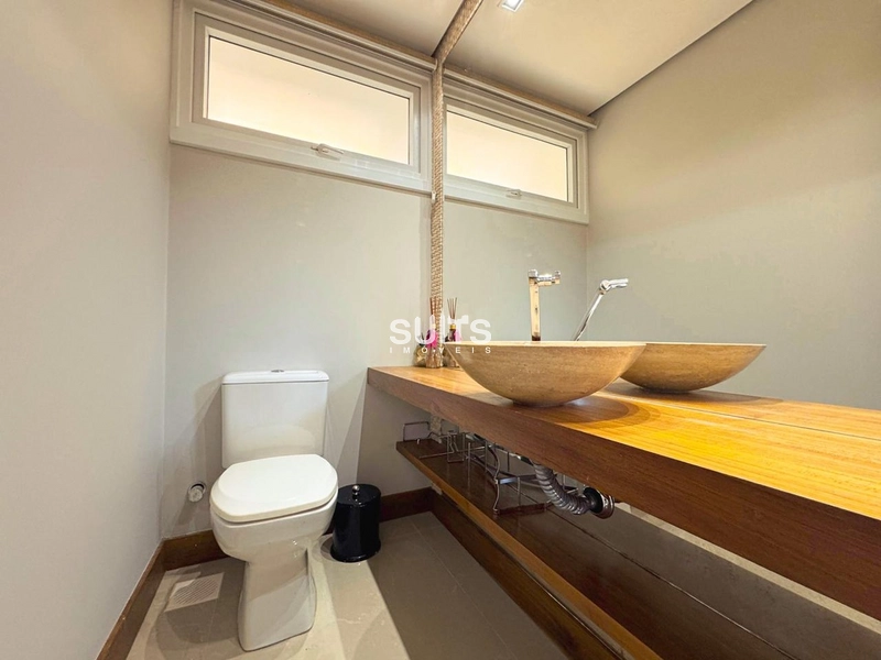 Excelente sobrado beira lago à venda no condomínio Malibu: 11ª foto da galeria de imagens do imóvel