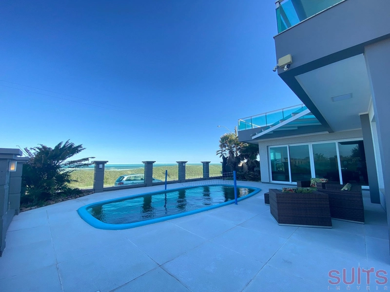 Incrível sobrado beira mar na praia de Atlântida em Xangri-Lá: 5ª foto da galeria de imagens do imóvel