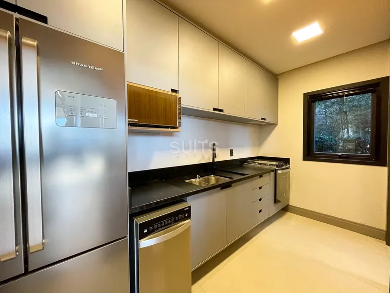 Excelente mansão beira lago no Condomínio Enseada: 15ª foto da galeria de imagens do imóvel