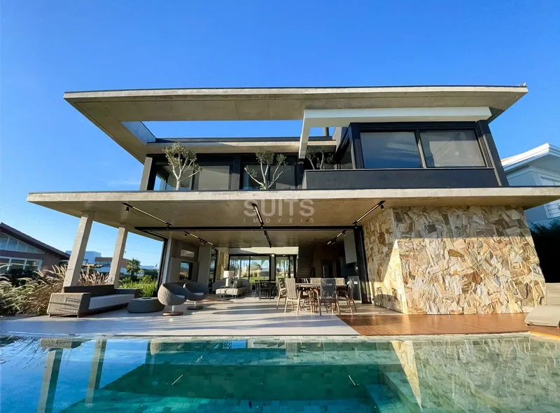 Excelente mansão beira lago no Condomínio Enseada: 23ª foto da galeria de imagens do imóvel