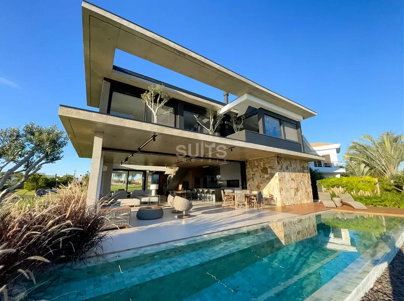 Excelente mansão beira lago no Condomínio Enseada: 24ª foto da galeria de imagens do imóvel