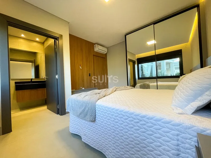 Excelente mansão beira lago no Condomínio Enseada: 47ª foto da galeria de imagens do imóvel