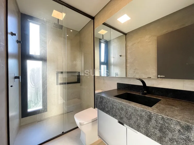 Excelente mansão beira lago no Condomínio Enseada: 34ª foto da galeria de imagens do imóvel