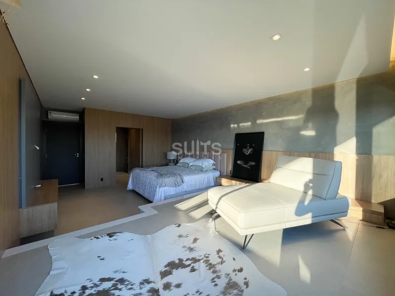 Excelente mansão beira lago no Condomínio Enseada: 29ª foto da galeria de imagens do imóvel