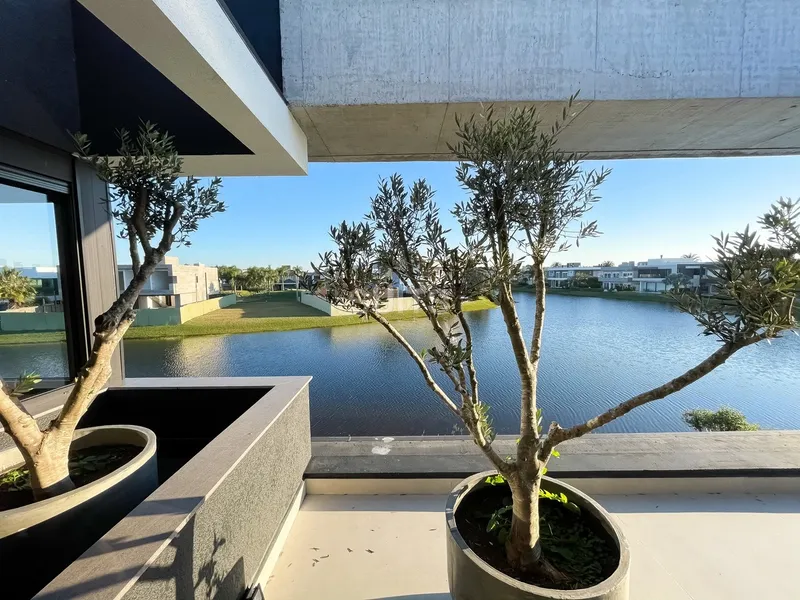 Excelente mansão beira lago no Condomínio Enseada: 41ª foto da galeria de imagens do imóvel